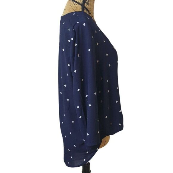 Charter Club Womens Navy Blouse M Hi Low White Diamond Elegant Office Regency - Picture 4 of 7